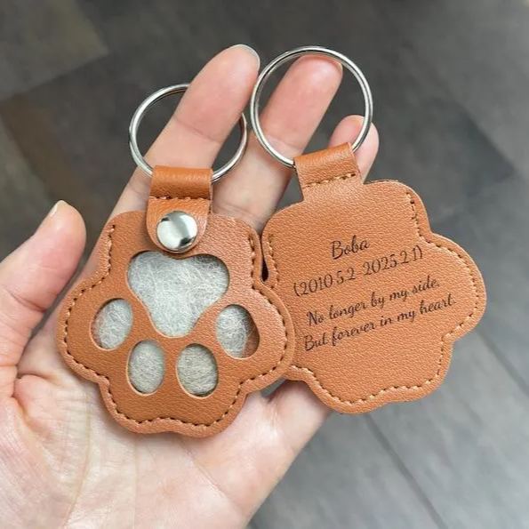 Personalized Leather Pet Hair Memorial Keychain Custom Pet Fur Keepsake Pet Loss Gift Dog Cat Remembrance Keyring