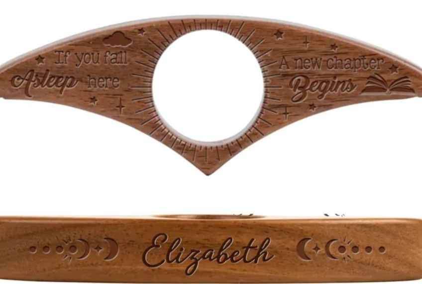Personalized Book Page Holder for Book Lovers & Custom Name Wooden Reading Accessory Unique Handmade Reading Gift