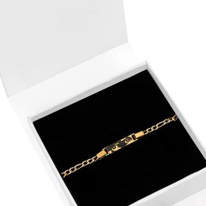Personalized Eye Contact Photo Bracelet & Capture the Moment of Connection with Custom Memory Jewelry