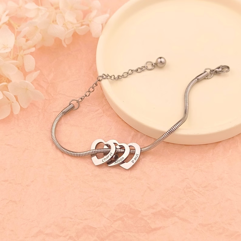 Custom Name Heart Bracelet Personalized Mom Bracelet with Kids Names Gift for Grandma Mothers Day Gift