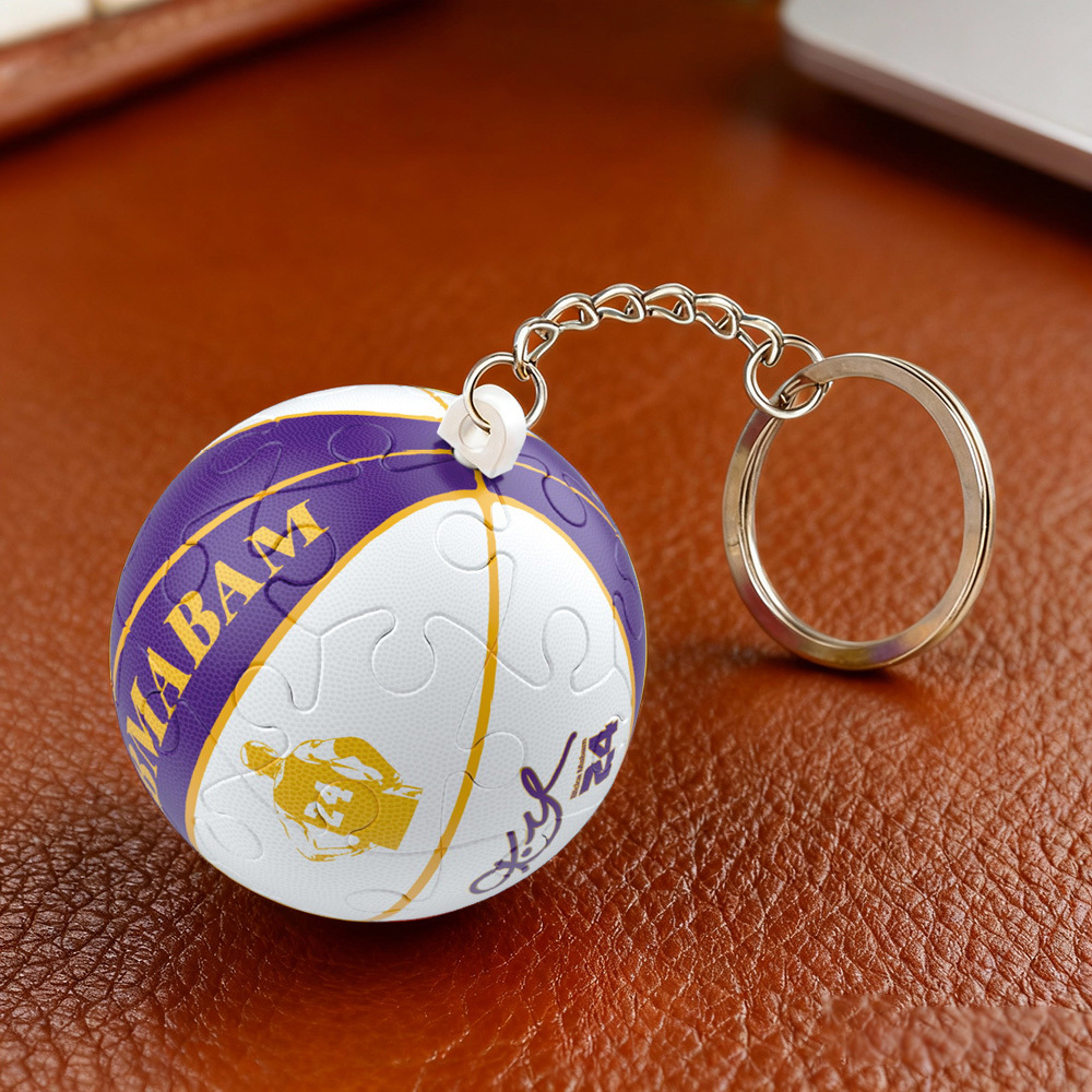 3D Puzzle Ball Keychain Sports Ball Puzzle Keyring Mini Soccer Basketball Globe Keychain Funny 3D Spherical Puzzle Keychain