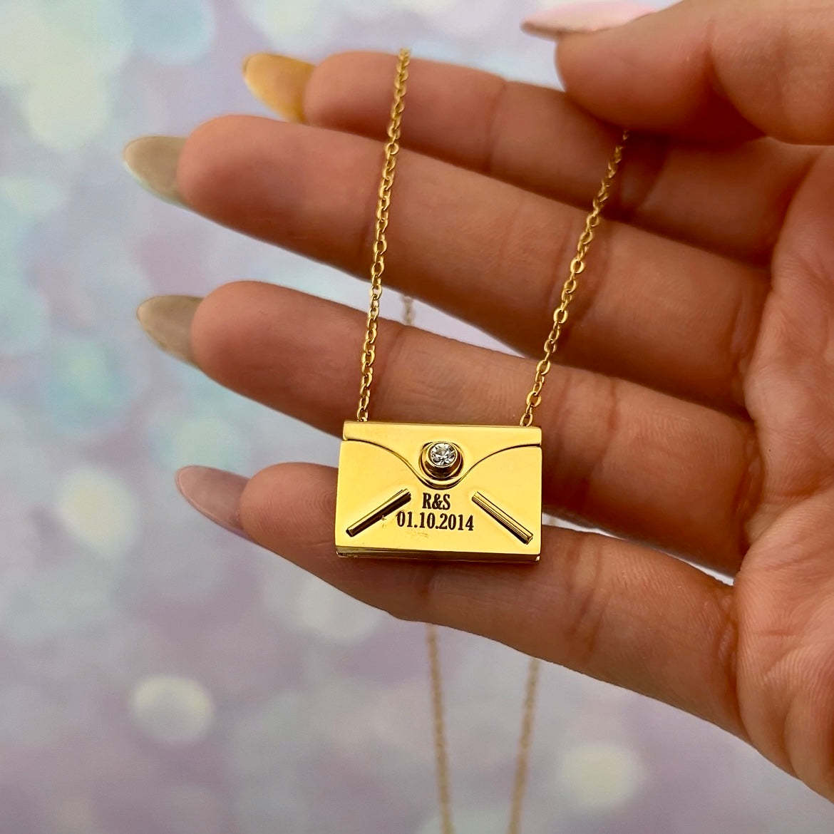 Custom Envelope Locket Necklace Personalized Envelope Letter Necklace Keepsake Envelope Pendant Necklace Gifts for Her