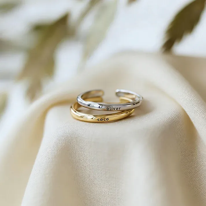 Custom Name Ring for Girlfriend or Wife – Romantic Meaningful Valentine’s Gift