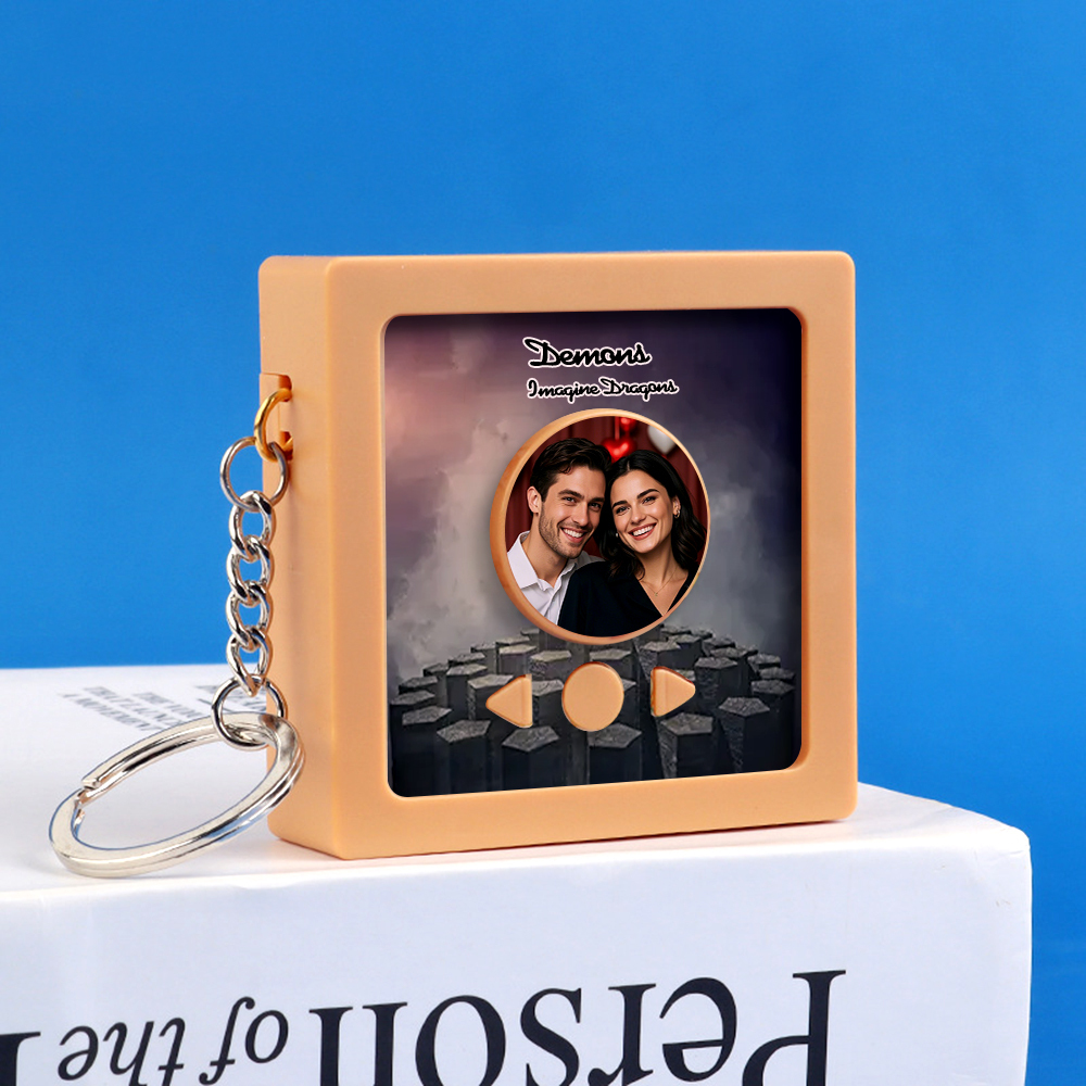 Personalized Photo Music Album Keychain Voice Recorder Custom Song Keychain with Picture and Album Art Mini Record Player Keychain