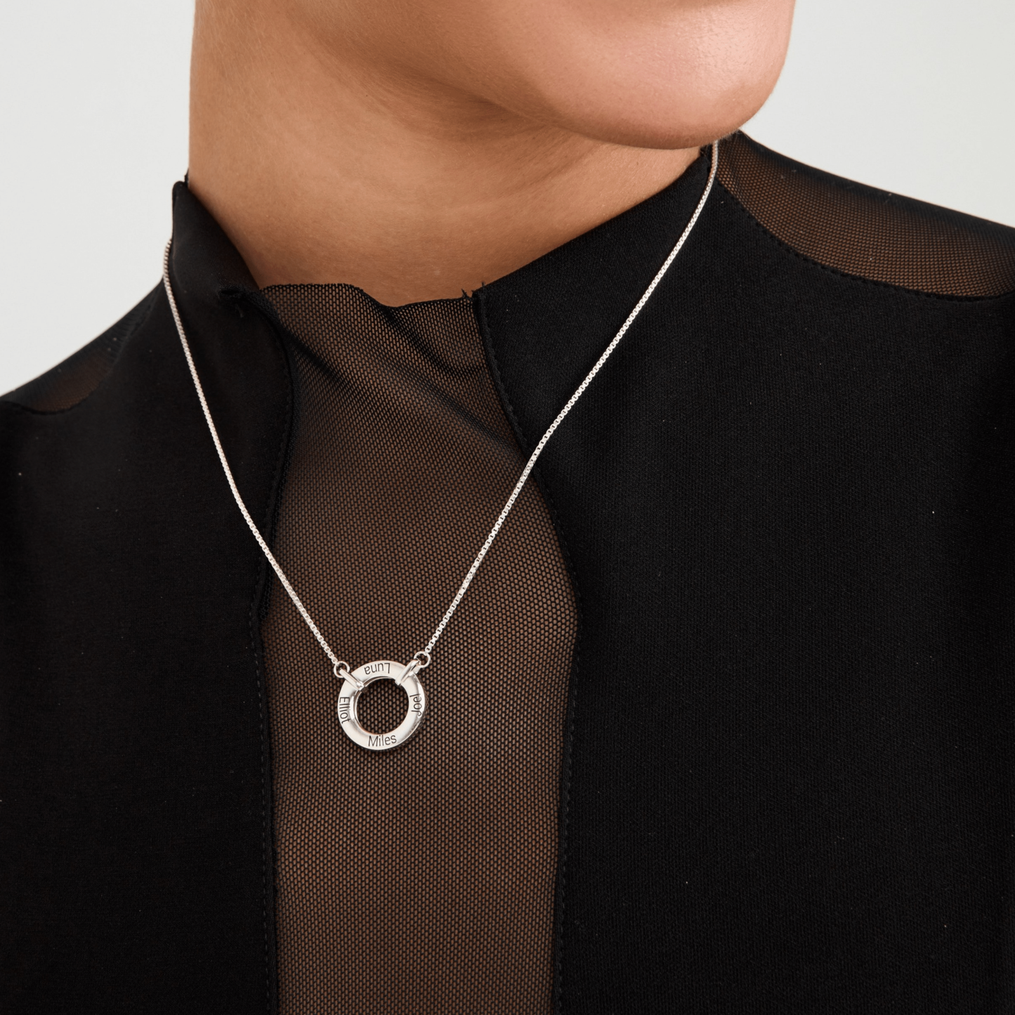 Personalized Family Circle Necklace Custom Engraved Love Circle Necklace The "Forever Connected" Engraved Circle Necklace
