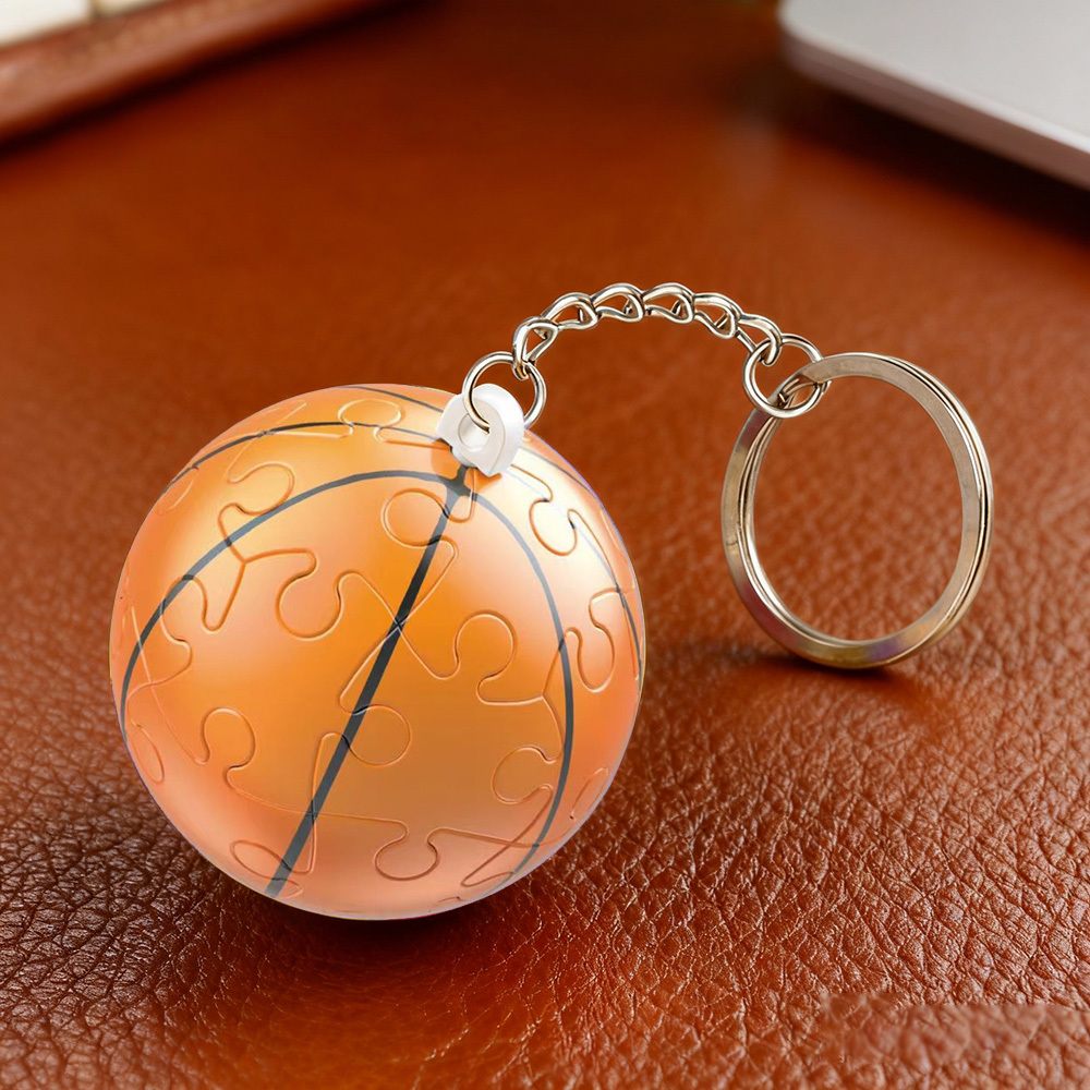 3D Puzzle Ball Keychain Sports Ball Puzzle Keyring Mini Soccer Basketball Globe Keychain Funny 3D Spherical Puzzle Keychain