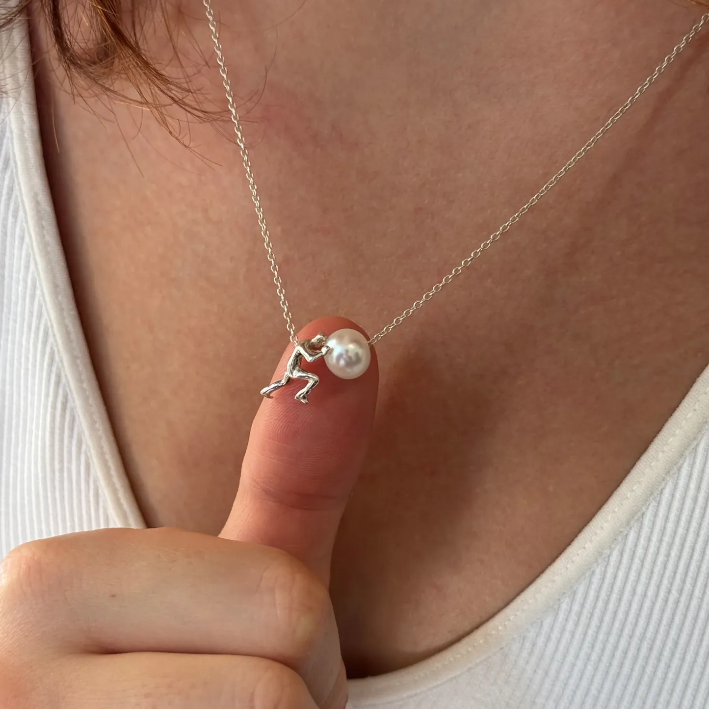 Elegant Pearl-Inspired Necklace with Human Push Design – Perfect Gift Idea