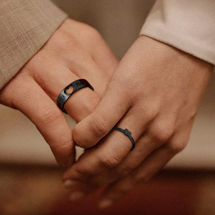 Custom Engraved Heart Couple Rings – Romantic His and Hers Ring Set Engraved His & Hers Rings for Valentine’s