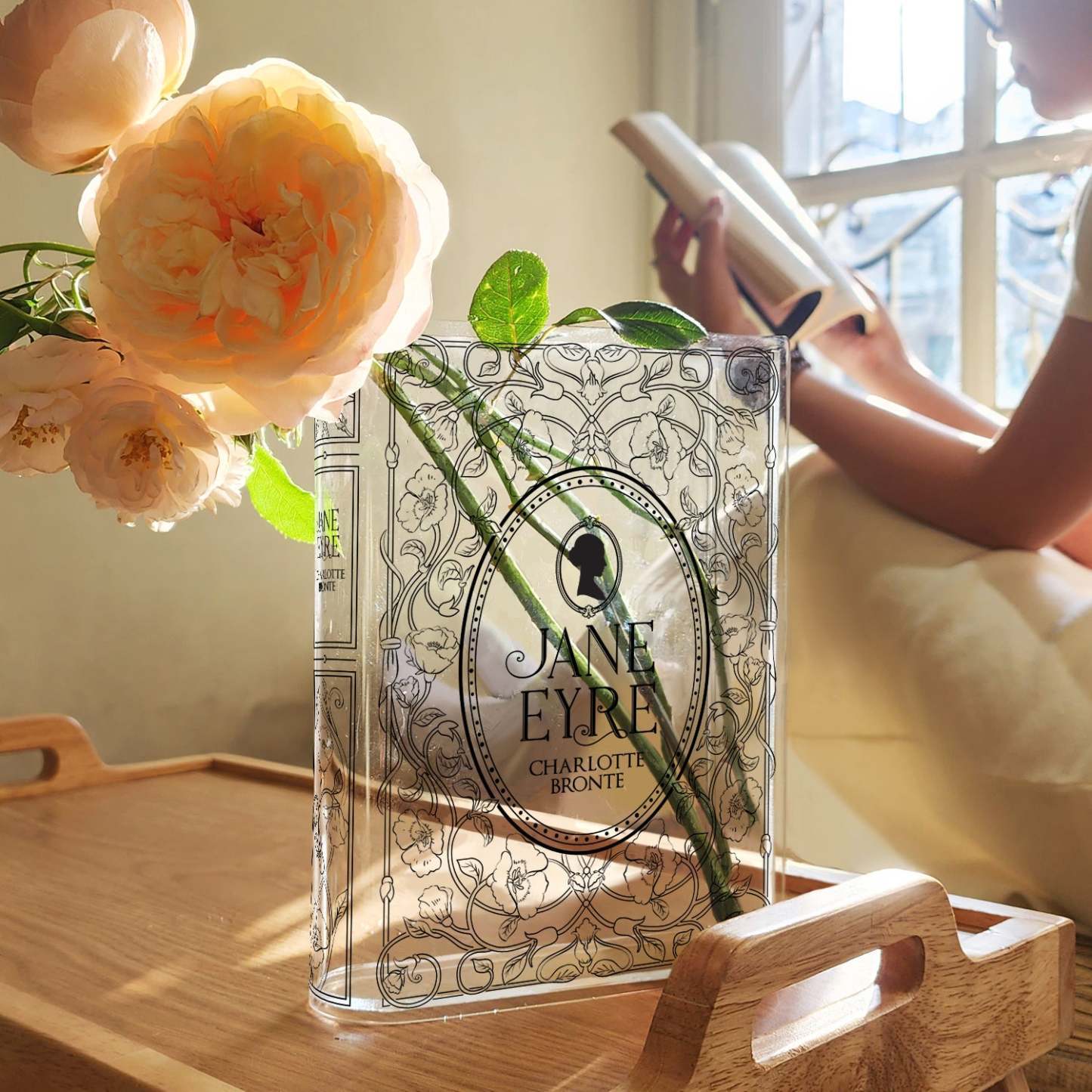 Jane Eyre Acrylic Book Vase Jane Eyre Illustrated Book-Shaped Vase Charlotte Brontë Classic Novel Themed Deco Classic Literature and Romantic Gifts