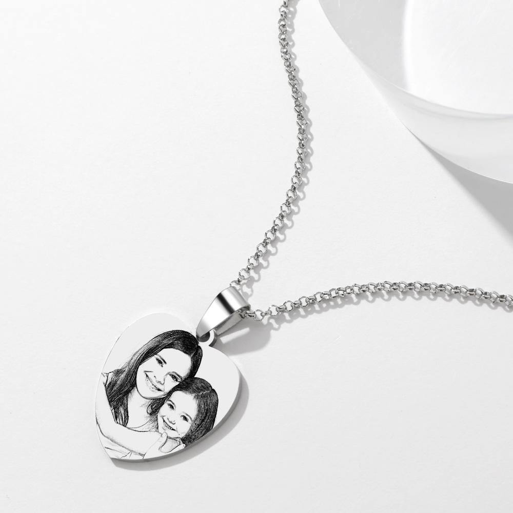 Photo Engraved Tag Necklace Heart-shaped with Engraving Stainless Steel Gifts for Mom - yournamenecklace