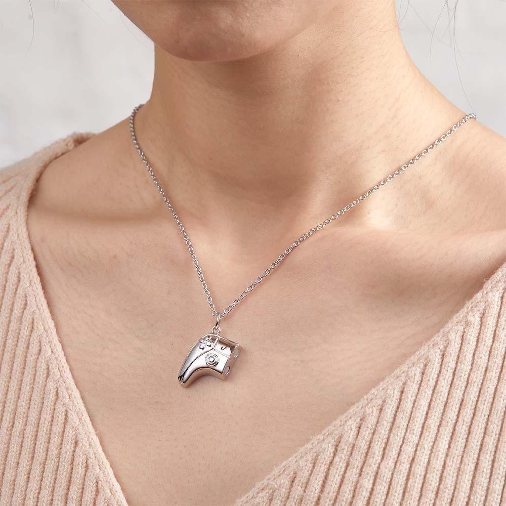 Custom Engraved Necklace Gamepad Creative for Game Couple - yournamenecklaceau