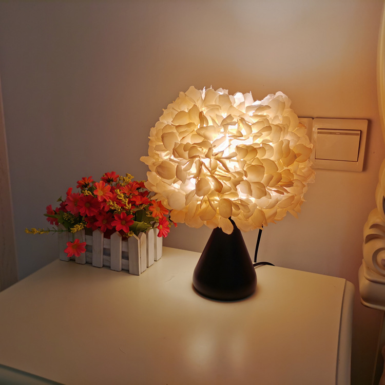 Eternal Bloom LED Flower Lamp – Romantic Valentine’s Day Gift - NameNecklaceAU