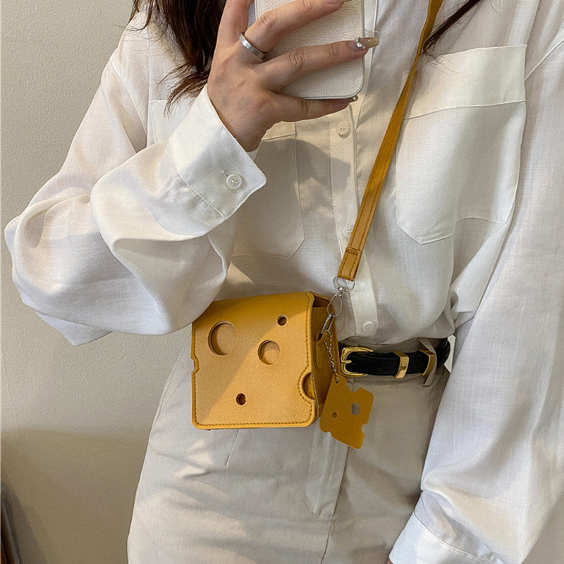 Creamy Cheese Shaped Crossbody Bag Creative Cheese Design Shoulder Bag Fun 3D Cheese Purse Valentine's Day Gift - NameNecklaceAU
