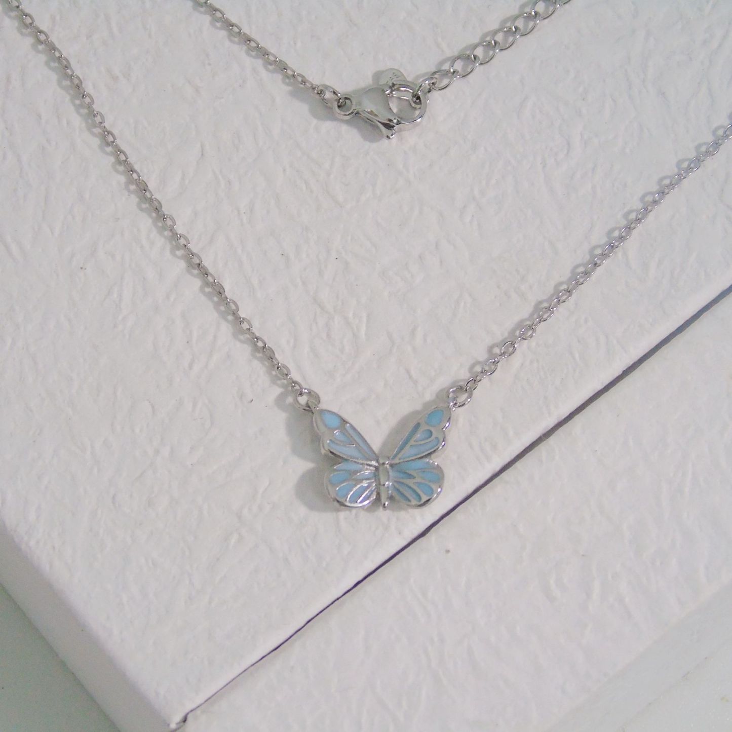 Glow in the Dark Butterfly Necklace Luminous Blue Butterfly Choker Chain For Women Girls -  NameNecklaceUK