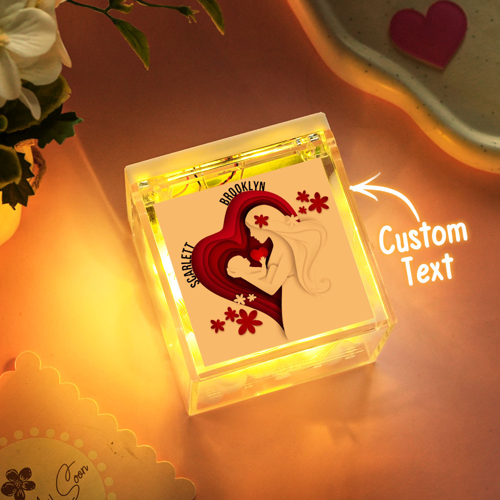 Custom Mini Vinyl Record Player in an Acrylic Box with Custom Name Cover Mother's Day Gift for Mum - NameNecklaceUK