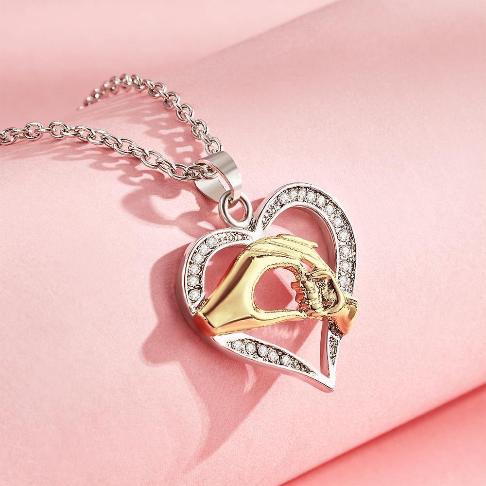 Creative Necklace Gold Hand in Hand Heart Pendant Gift - soufeelus