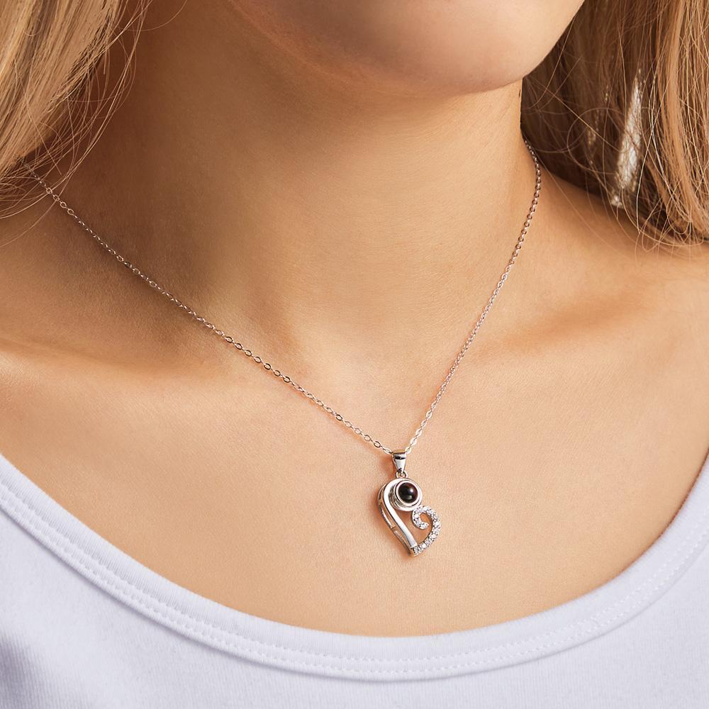 Custom Projection Necklace Heart-shaped Unique Creative Gift for Couple - yournamenecklaceuk
