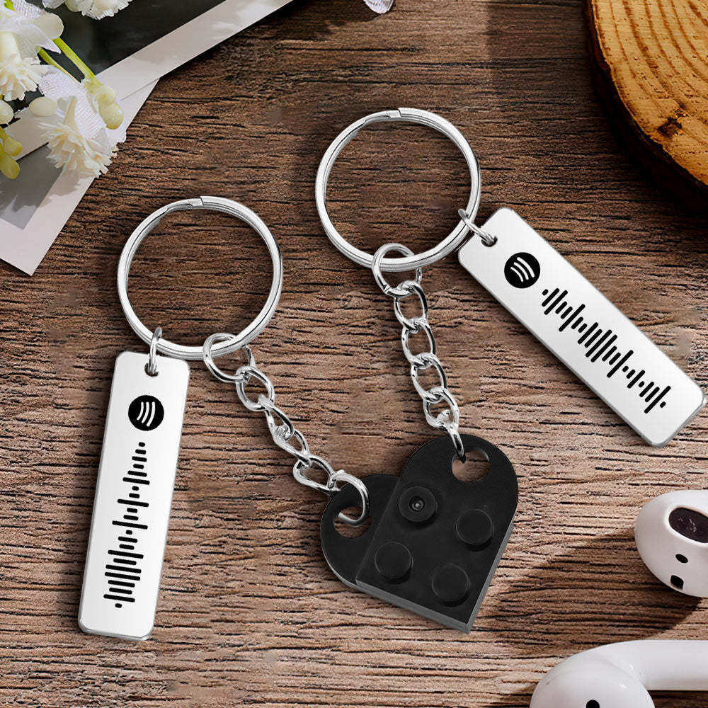 Personalized Spotify Code Matching Couples Love Heart Bricks Keychain for Couples - yournamenecklaceuk