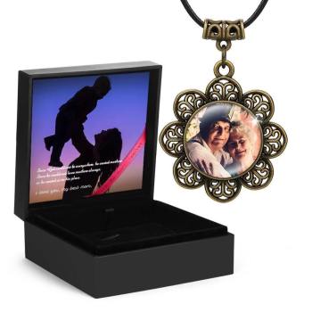 Round Photo Necklace with Floral Border - yournamencklaceuk