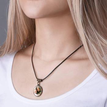 Round Photo Necklace - yournamencklaceuk