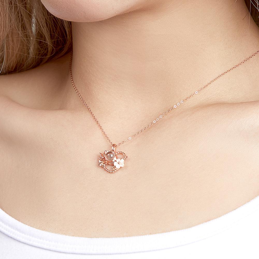 Custom Projection Necklace Heart-shaped Flowers Design Gifts - yournamenecklaceuk