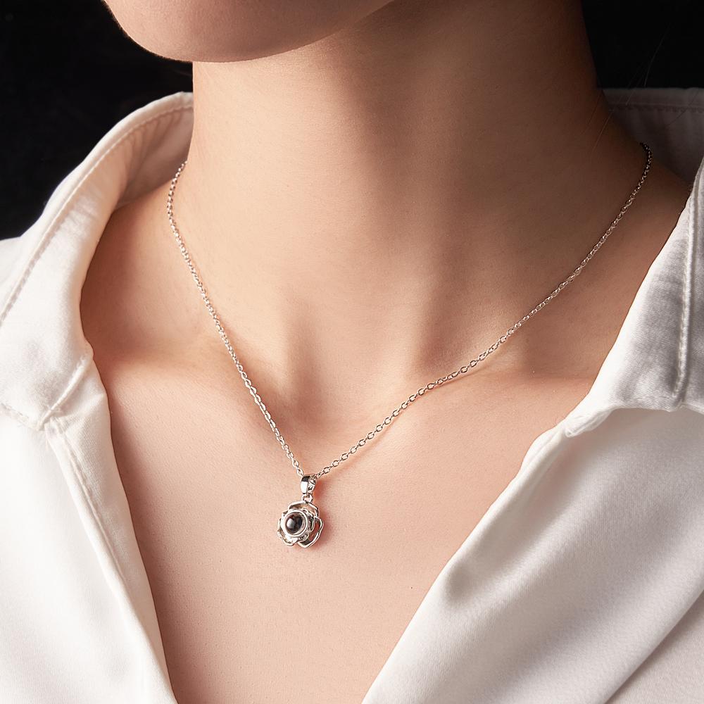 Custom Projection Necklace Creative Rose Girl Gift - yournamenecklaceuk