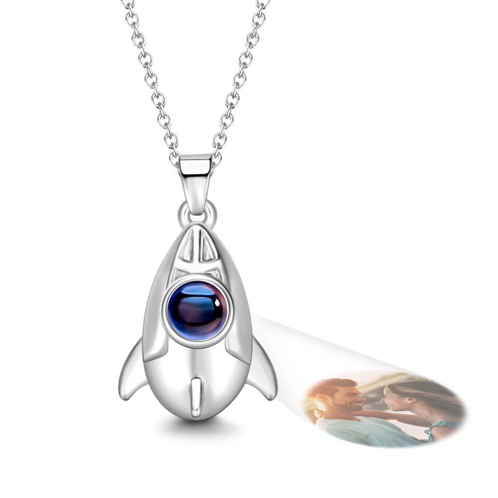 Custom Projection Couple Necklace Astronaut Creative Gift - yournamenecklaceuk