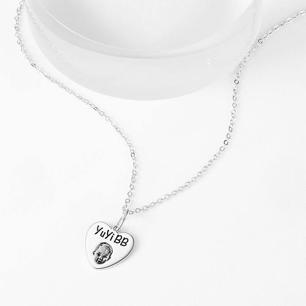 Photo Portrait Necklace with Engraving Heart-shaped, Custom Portrait Jewelry Platinum Plated - Silver - yournamencklaceuk
