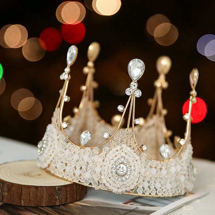 Queen's Crown Decoration - GiftLab