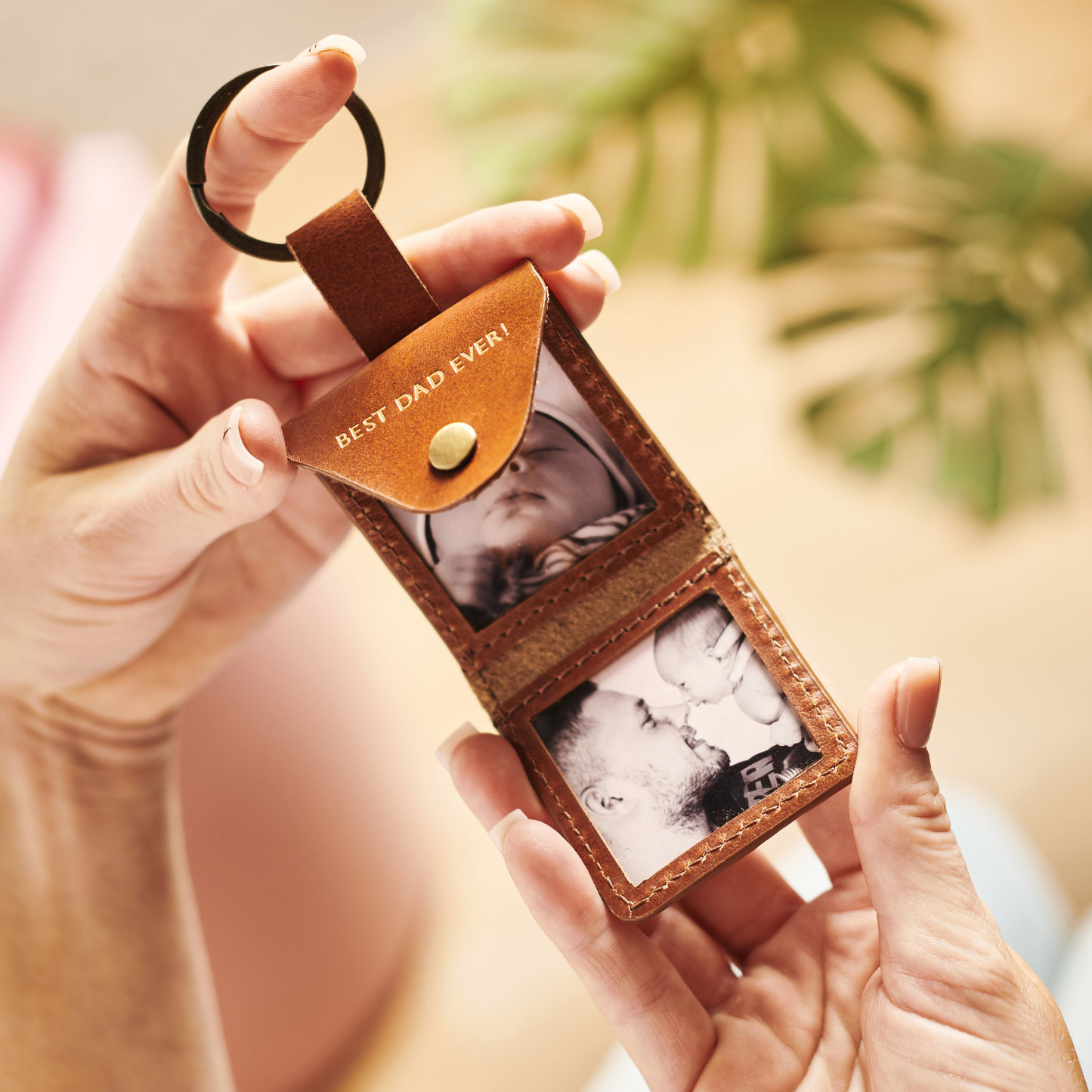 Personalized Leather Photo Keychain Custom Leather Foldable Photo Keychain Picture Hidden Surprise Valentine's Day Gifts -  NameNecklaceUK