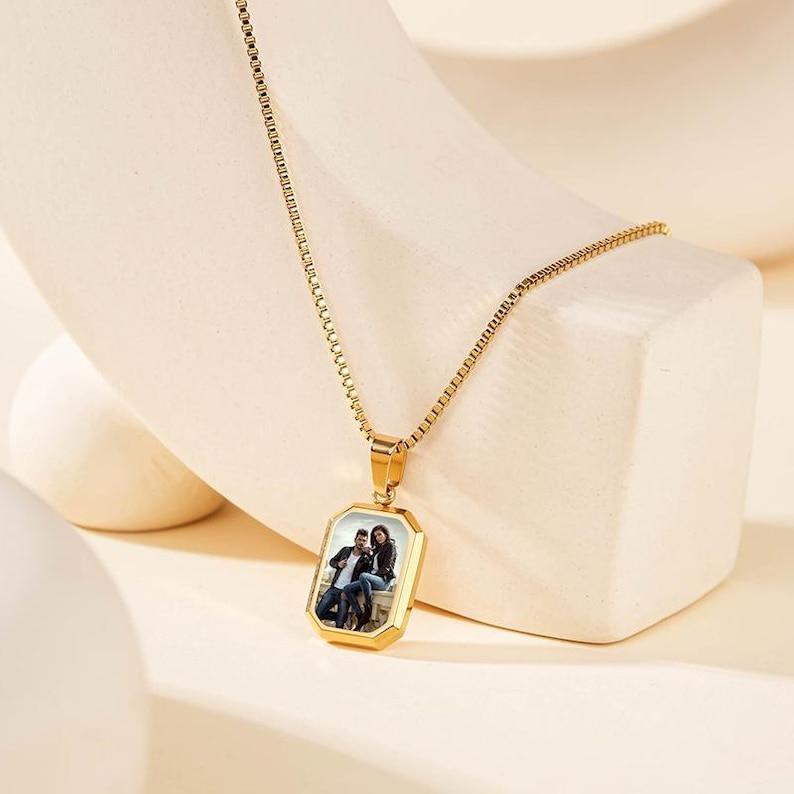 Father's Day Gifts Custom Photo Hidden Heart Magic Necklace Personalized Cold Concealed Photo Necklace Heat Reveal Picture Necklace Gifts for Him - NameNecklaceUK