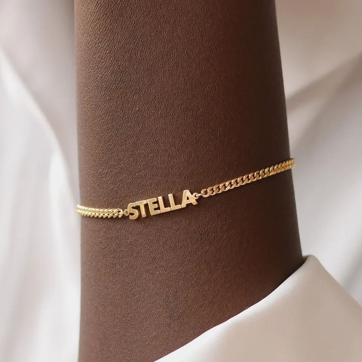 Custom Name Bracelet on Curb Chain Modern Block Letter Name Bracelet Personalized Heavy Chain Name Jewelry -  NameNecklaceUK