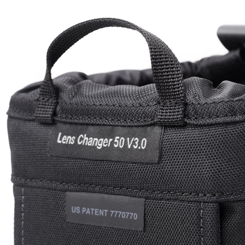 Think Tank photo Lens Changer 50 V3.0 Modular pouch fits wide-angle lenses with hoods in shooting position