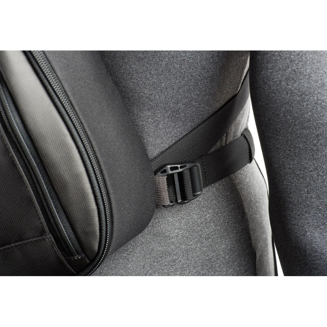 Think Tank Photo TurnStyle 5 V2.0 Sling Bag