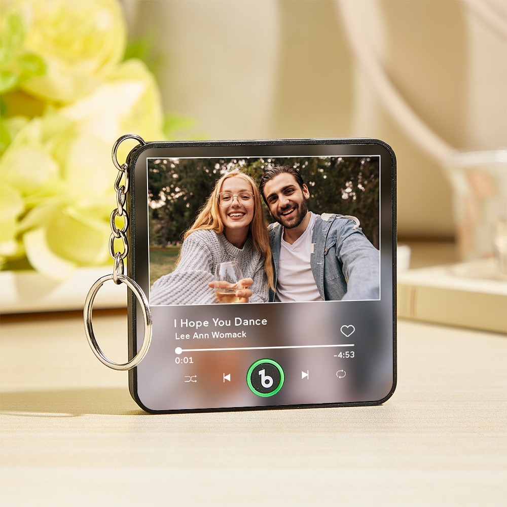 Custom Mini Music Fridge Magnet Keychain Personalized Photo Fridge Magnet Keychain With Music That Can Play Song Keyring Gifts Anniversary Gifts for Couple - Fridgebeatsca