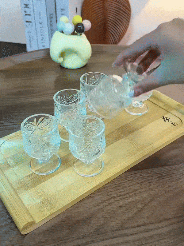 แก้วไวน์แบบใสแกะสลักไร้ตะกั่ว