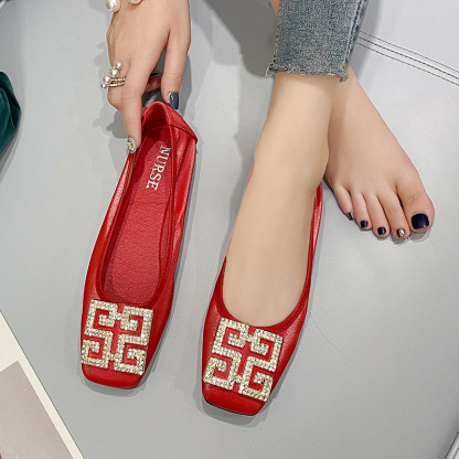 2026 年春新作 フラットシューズ