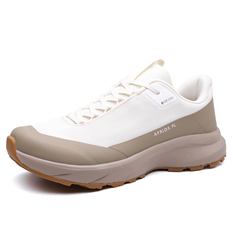 男性用 軽量 登山靴 通気性 抜群 トレッキングシューズ 靴 滑り止め 耐久 歩きやすい カジュアル