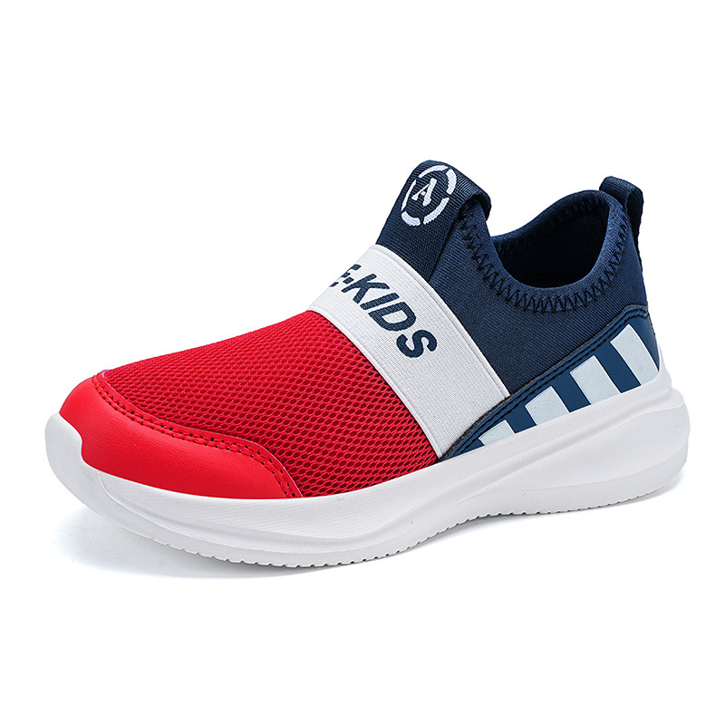 新登場！キッズ 通気メッシュ スリッポンスニーカー 子供用 運動靴