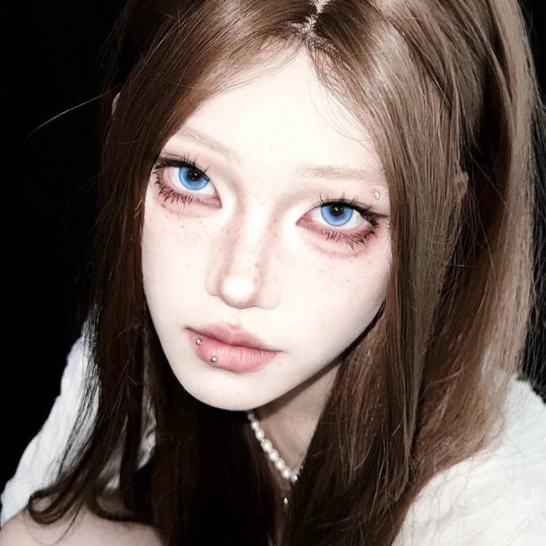 MYEYEBB Lunar Glitter Blue Prescription Colored Contact Lenses - image 3