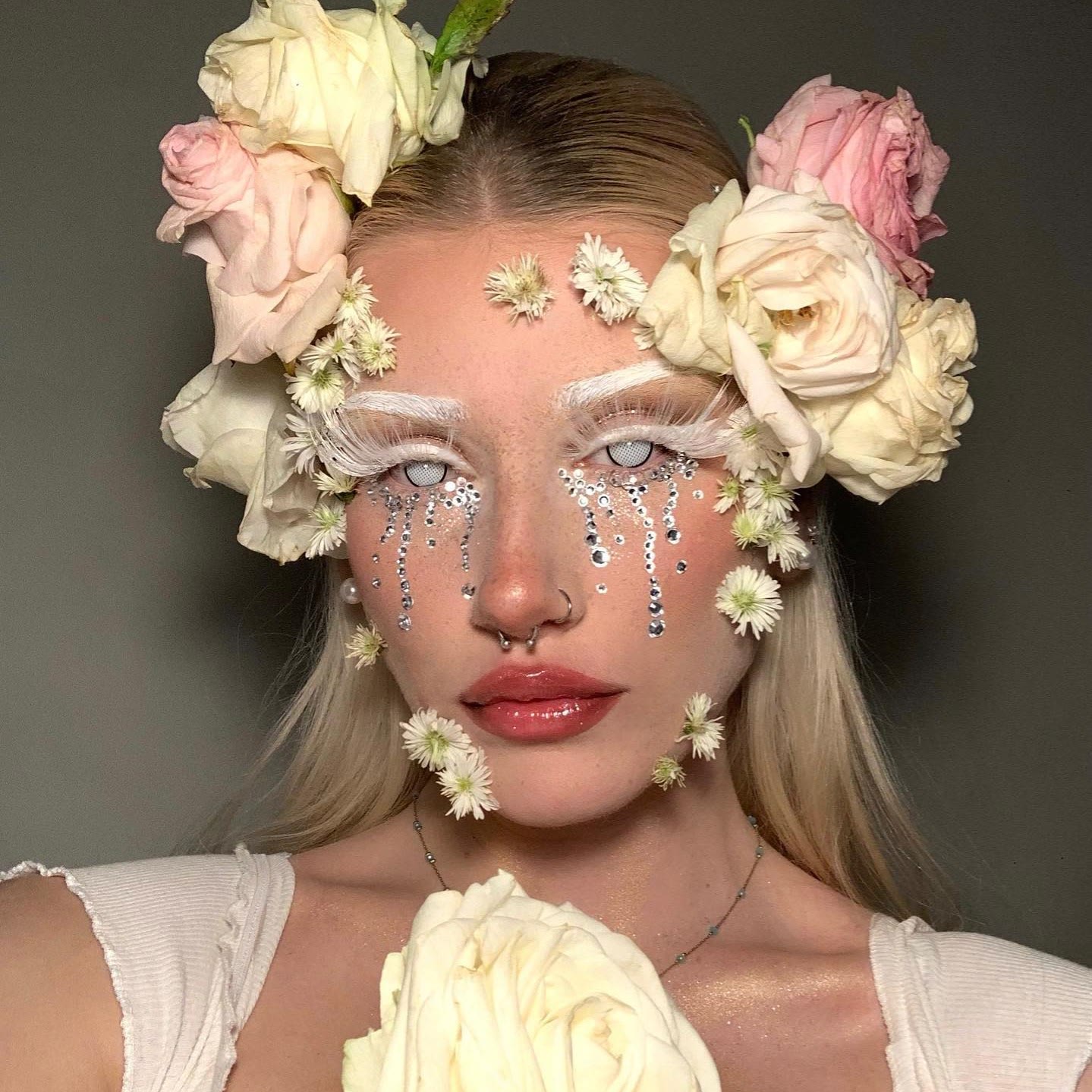 MYEYEBB Blind White Manson Mesh Prescription Cosplay Colored Contact Lenses - image 4