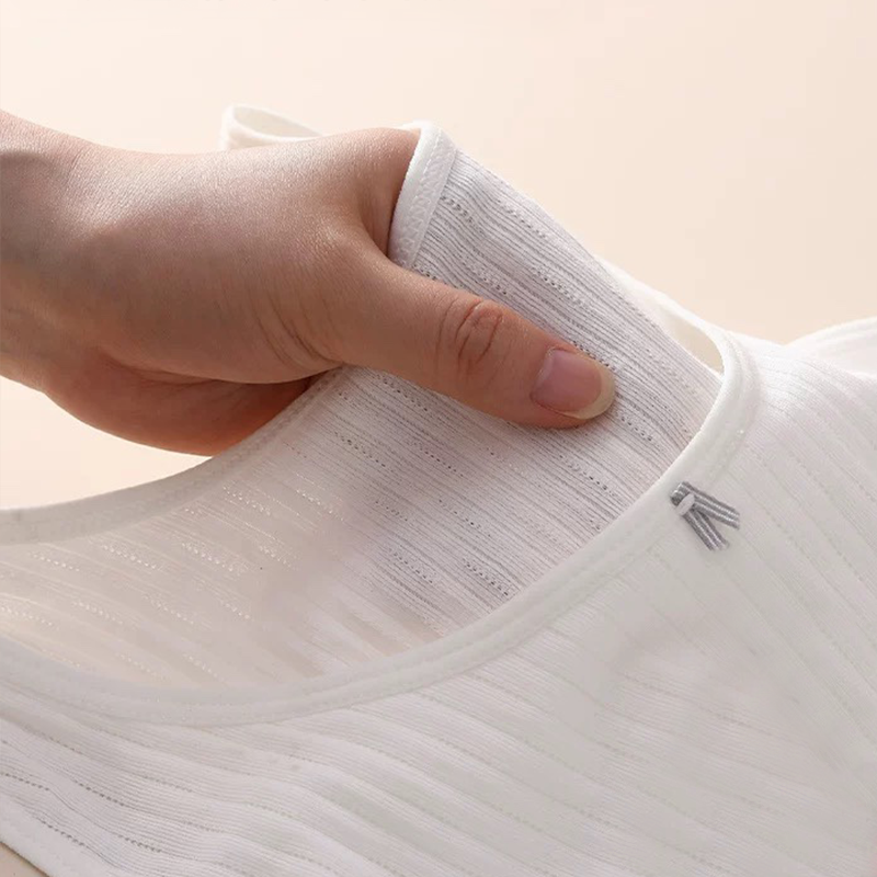 Child’s Lightweight Waist Coat Sleeveless Jacket 2T-6T White Colour