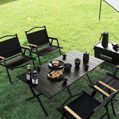 Portable outdoor folding table