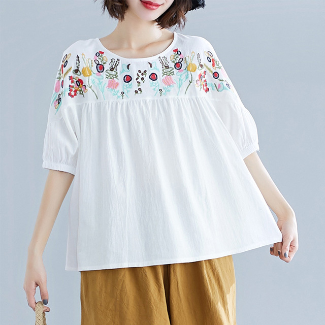 Vintage embroidered round neck short sleeve