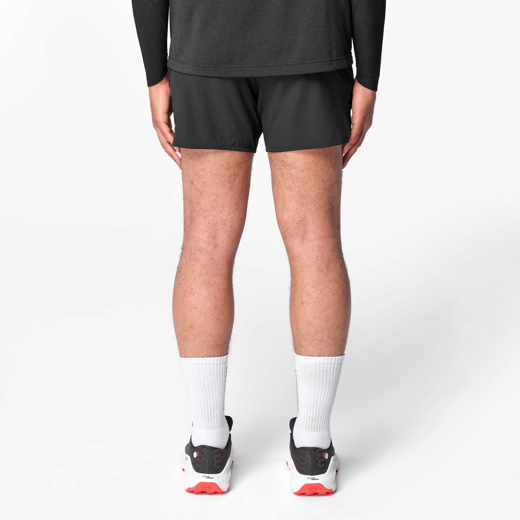 LC2450400_1_MOD_SHKout CORE 5_ SHORTS M-DEEP BLACK_RUN_M_M6_DUST
