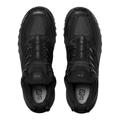 #Black / Black / Black