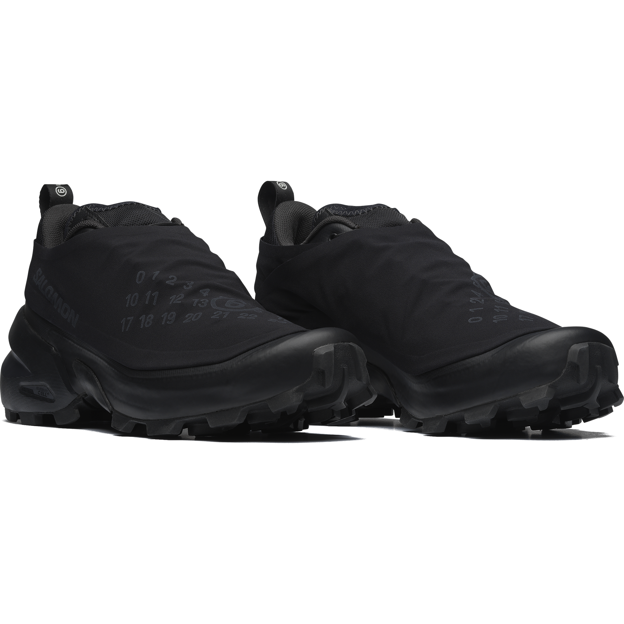 SALOMON CROSS DUST MM6 MAISON MARGIELA