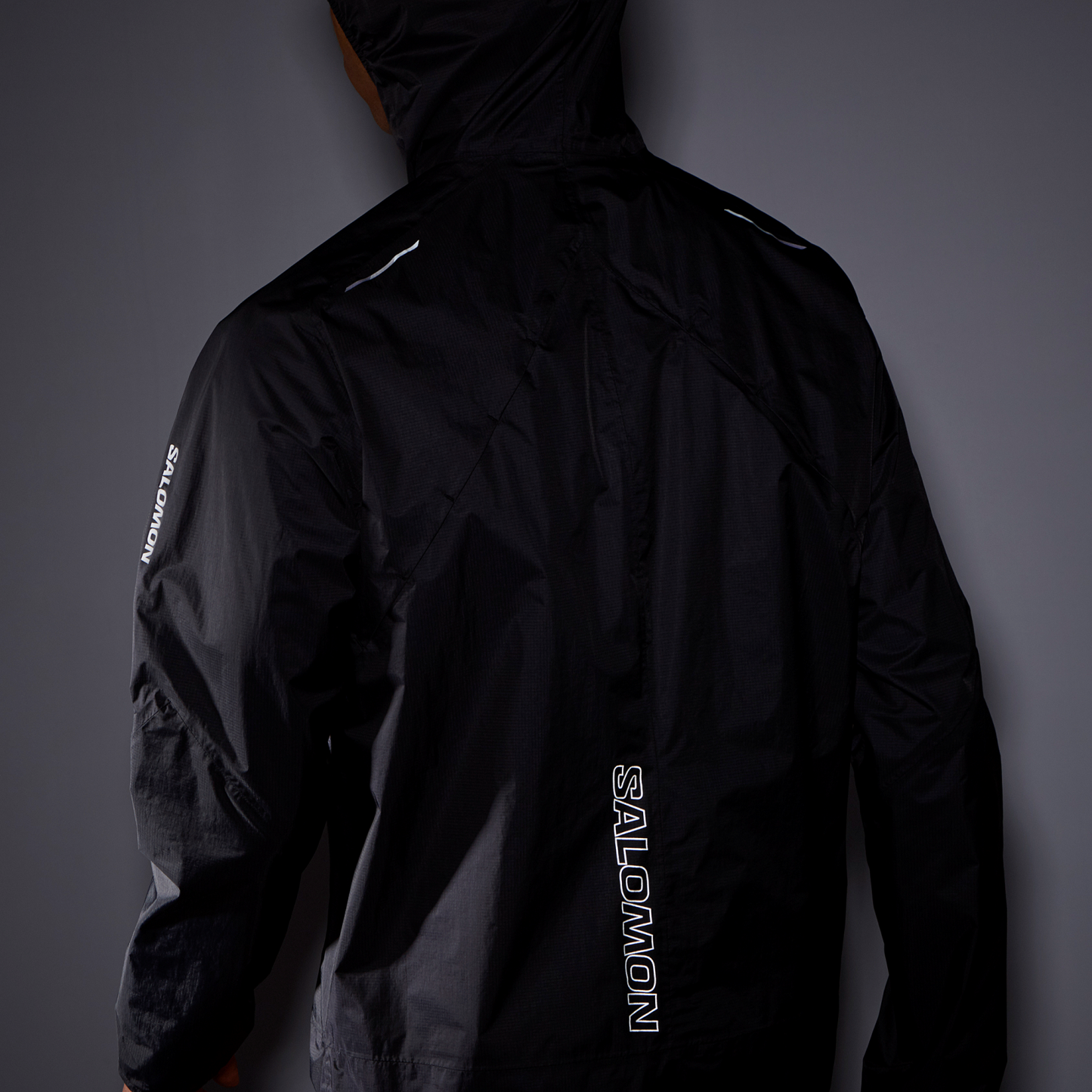 LC2134800_9_MOD_bonattiwpjkt_deepblack_reflective_m
