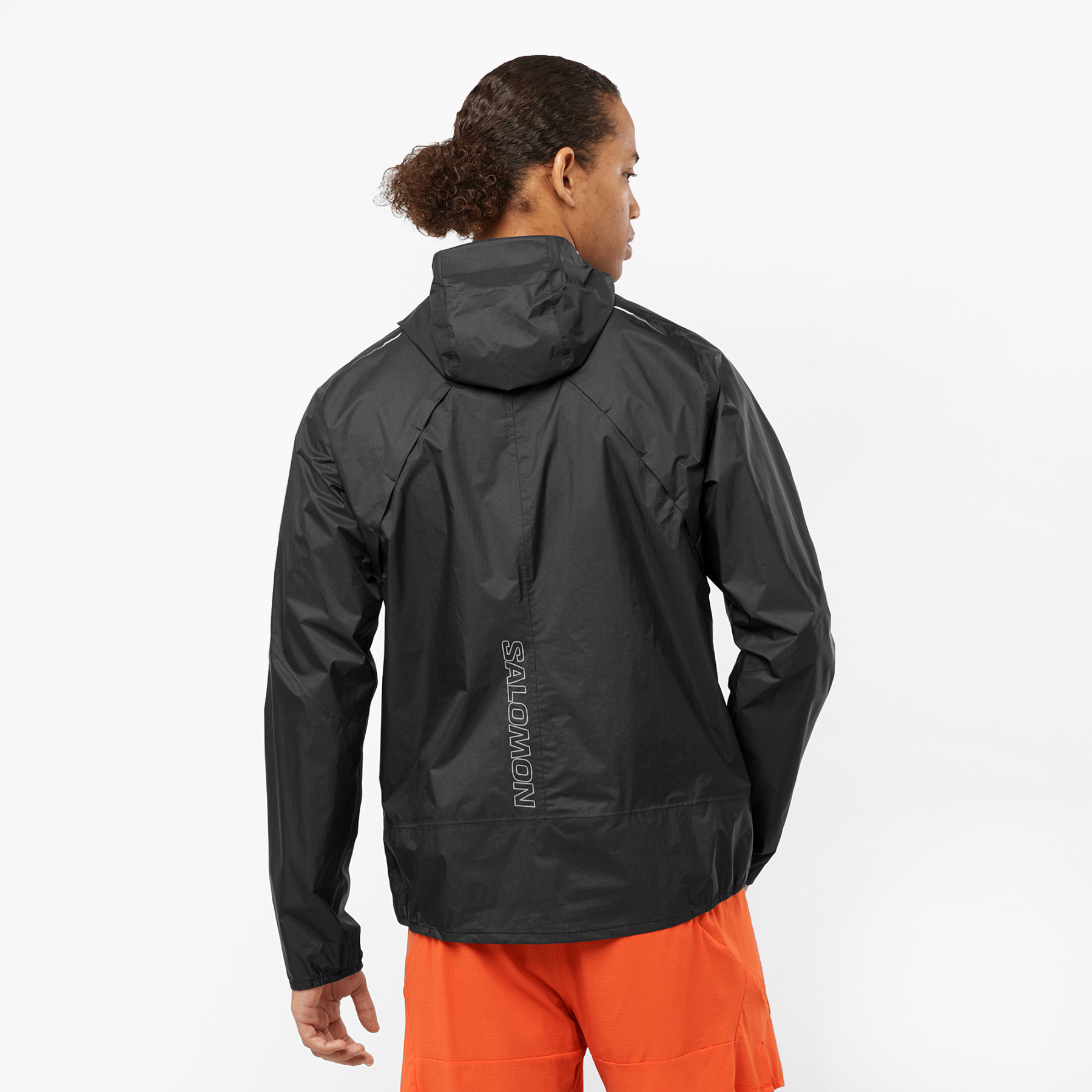 LC2134800_1_MOD_bonattiwpjkt_deepblack_run_m