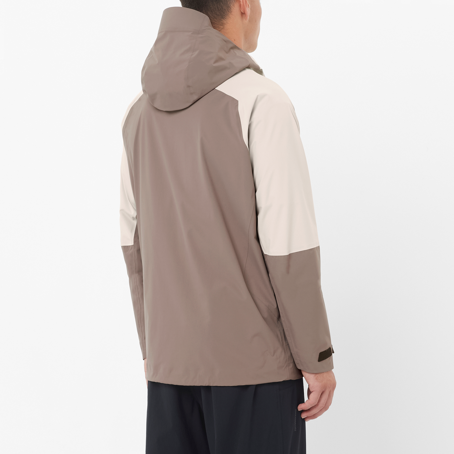 LC2753400_1_MOD_outerpathpro25ljkt_silvercloudiron_hike_m